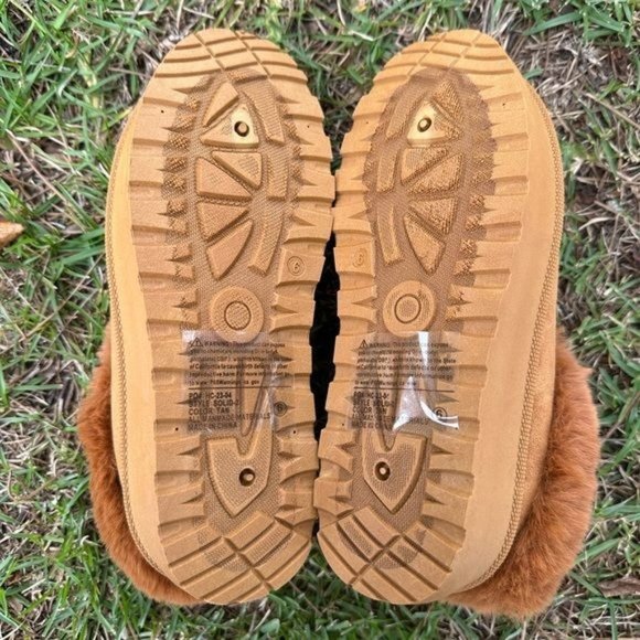 RELISTED Tazz-y Fur Slide On - Chestnut - Picture 9 of 9